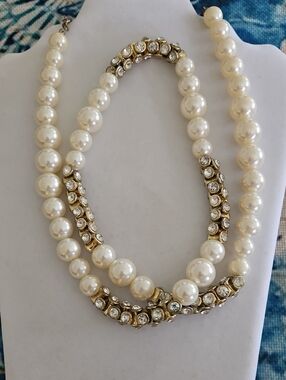 Vintage Pearl & Rhinstone Necklace